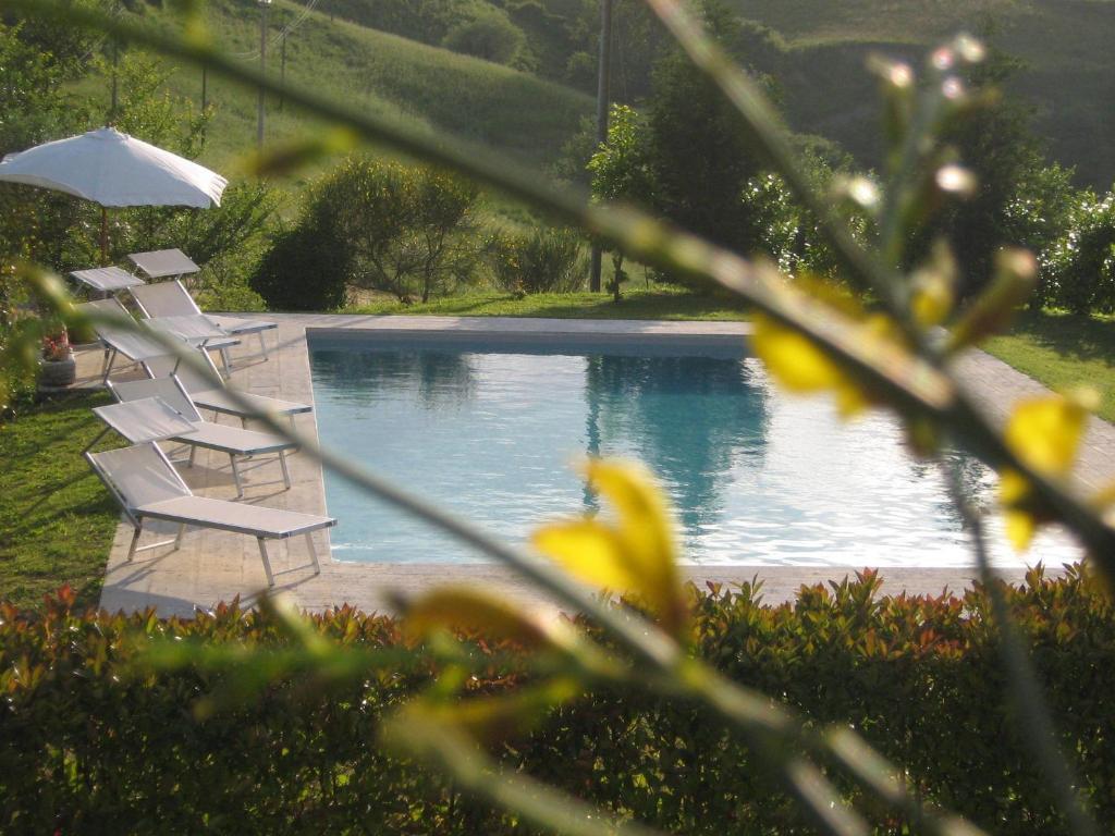 Certine Agriturismo Asciano Bagian luar foto