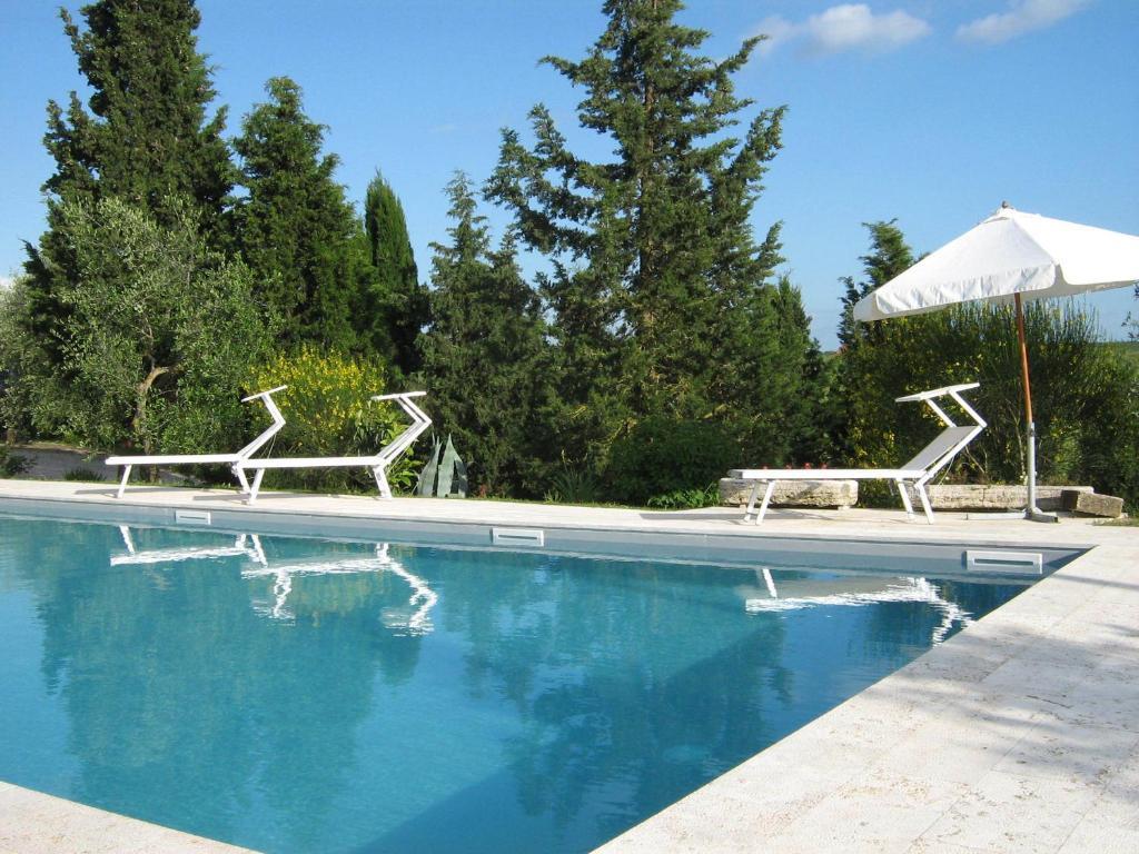 Certine Agriturismo Asciano Bagian luar foto