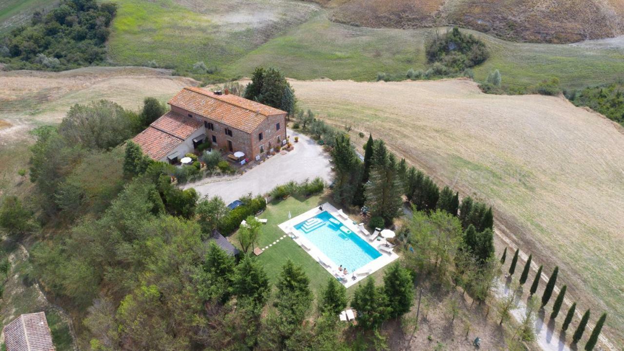 Certine Agriturismo Asciano Bagian luar foto